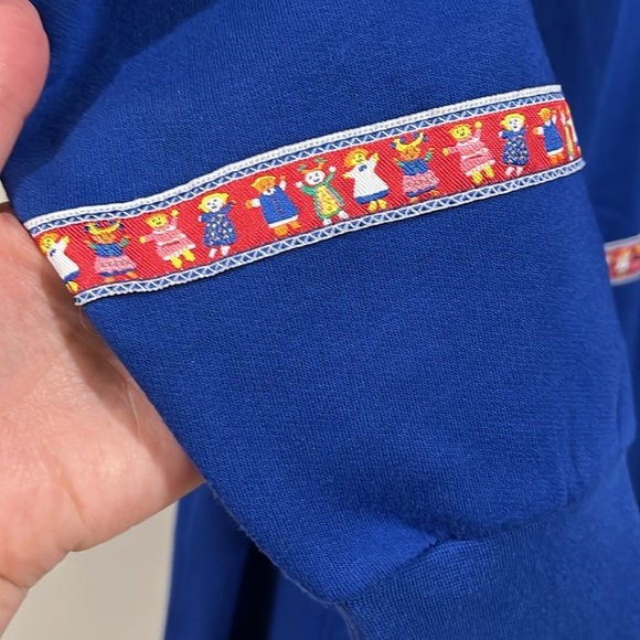 C.S.T. Sport Blue Pullover with Red Accents Ribbon - 2x - Picture 3 of 8